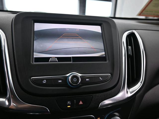 Photo of 2023 Summit White Chevrolet Equinox