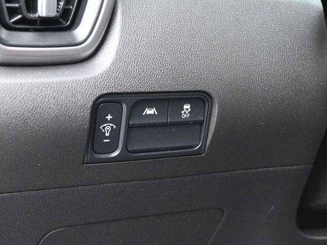 Photo of 2023 Ebony Black Kia Sorento
