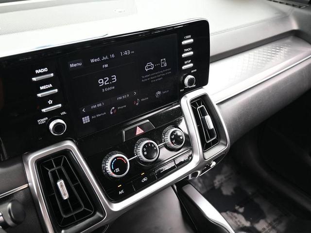 Photo of 2023 Ebony Black Kia Sorento