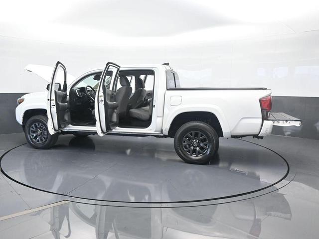 Photo of 2023 Ice Toyota Tacoma