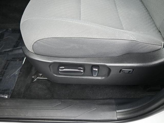 Photo of 2023 Ice Toyota Tacoma