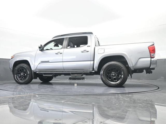 Photo of 2021 Silver Toyota Tacoma