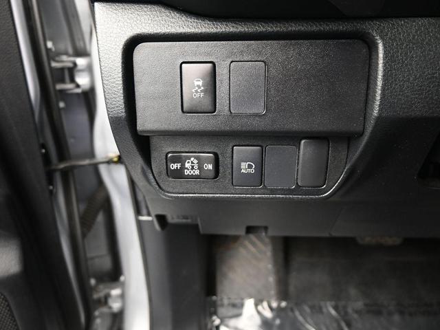 Photo of 2021 Silver Toyota Tacoma