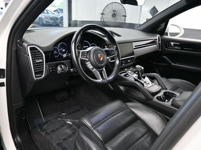 Photo of 2020  Porsche Cayenne