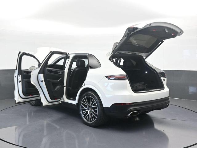 Photo of 2020  Porsche Cayenne