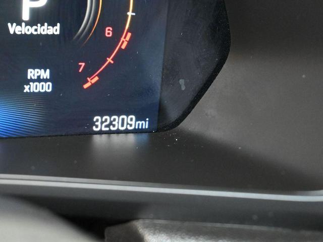 Photo of 2024 Summit White Chevrolet Colorado