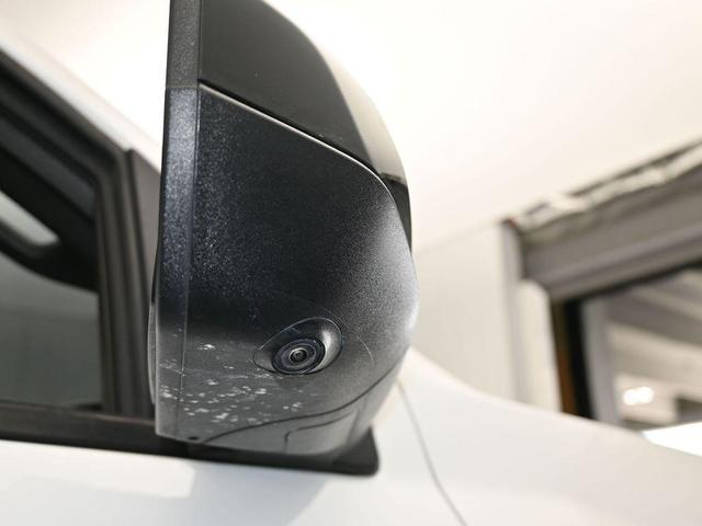 Photo of 2024 Summit White Chevrolet Colorado