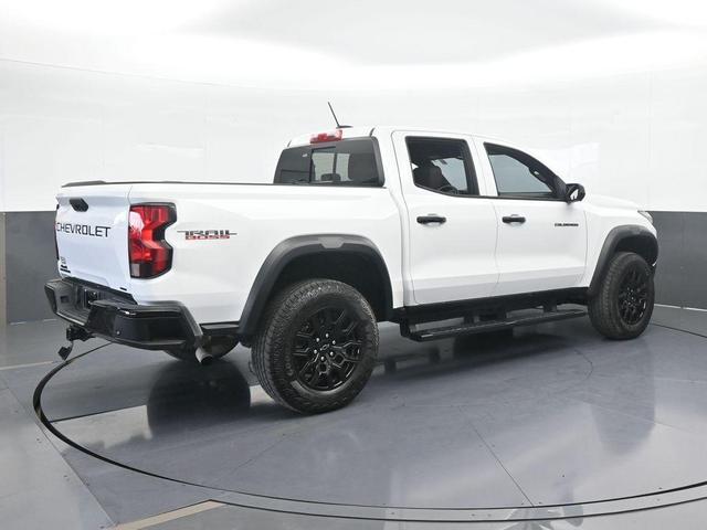 Photo of 2024 Summit White Chevrolet Colorado