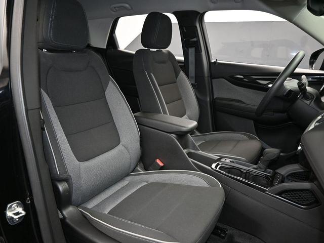 Photo of 2024 Mosaic Black Metallic Chevrolet Trailblazer