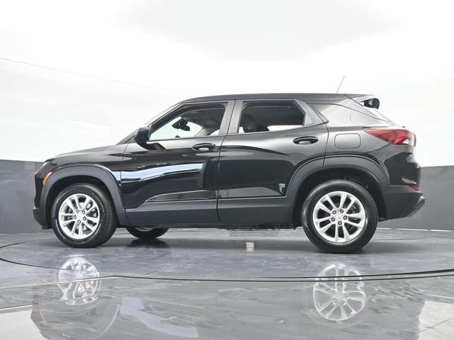 Photo of 2024 Mosaic Black Metallic Chevrolet Trailblazer