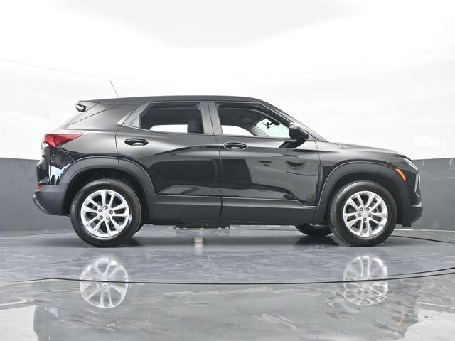 Photo of 2024 Mosaic Black Metallic Chevrolet Trailblazer
