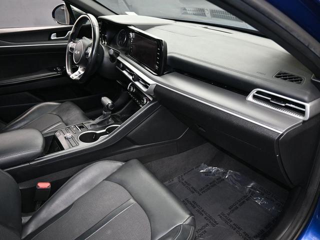 Photo of 2023 Sapphire Blue Kia K5