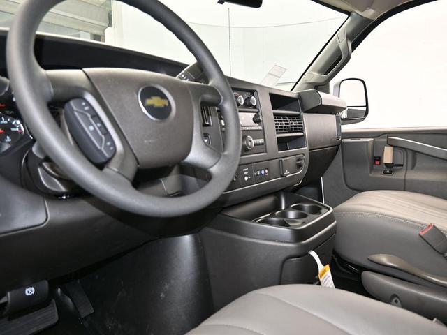 Photo of 2025 Summit White Chevrolet Express 2500