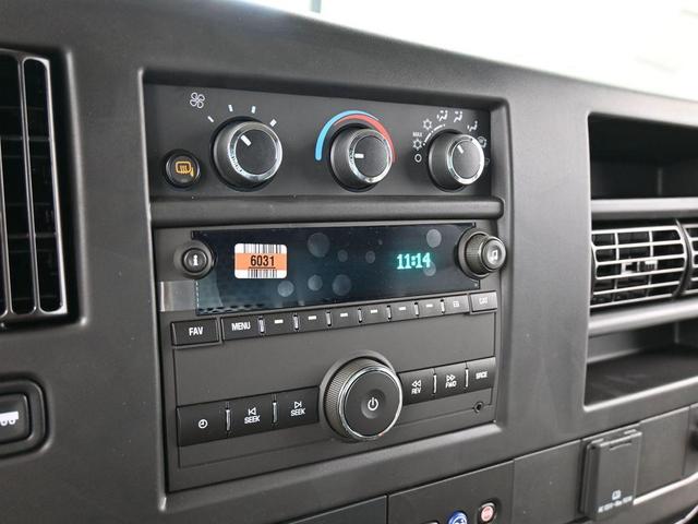 Photo of 2025 Summit White Chevrolet Express 2500