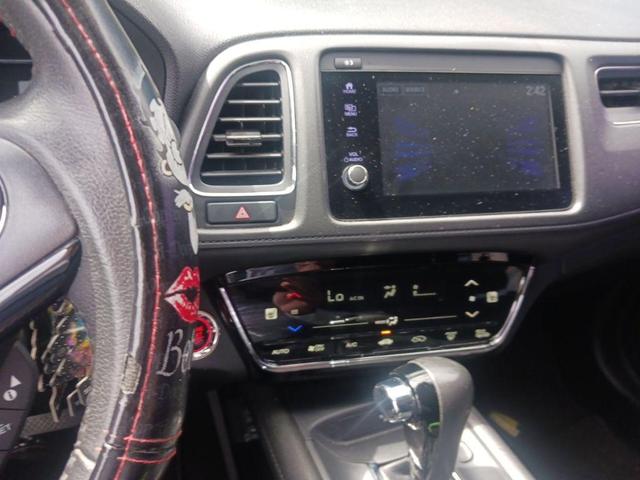 Photo of 2022 White Honda HR-V