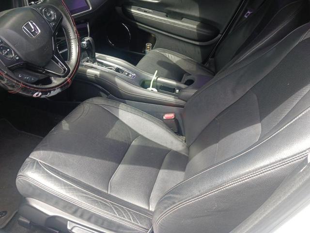 Photo of 2022 White Honda HR-V