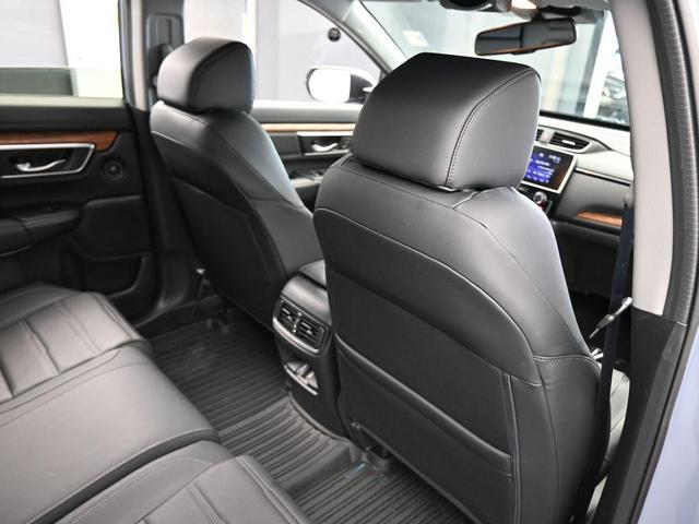 Photo of 2022 Gray Pearl Honda CR-V