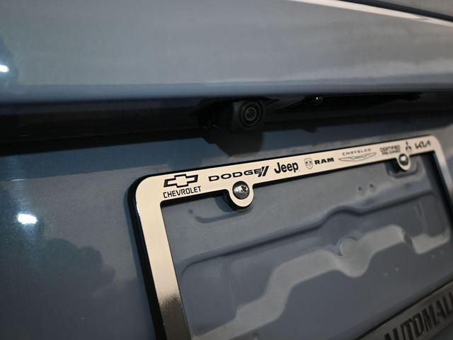 Photo of 2022 Gray Pearl Honda CR-V