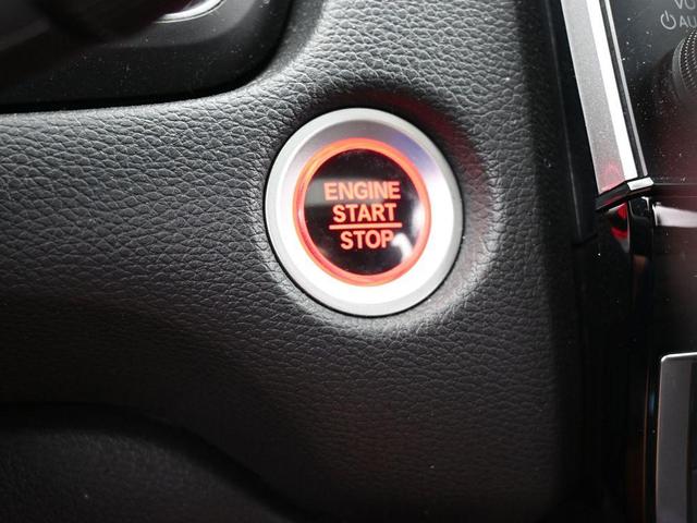 Photo of 2022 Gray Pearl Honda CR-V