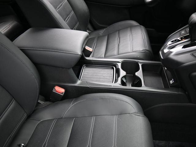 Photo of 2022 Gray Pearl Honda CR-V