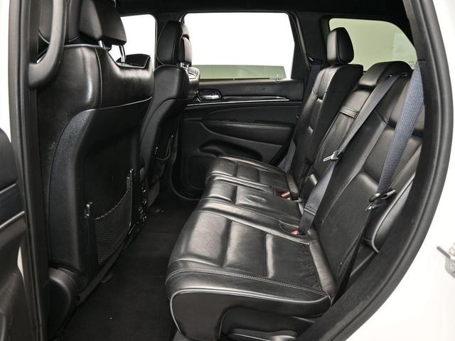 Photo of 2020 Bright White Clearcoat Jeep Grand Cherokee