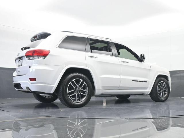 Photo of 2020 Bright White Clearcoat Jeep Grand Cherokee