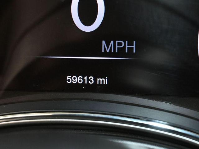Photo of 2020 Bright White Clearcoat Jeep Grand Cherokee