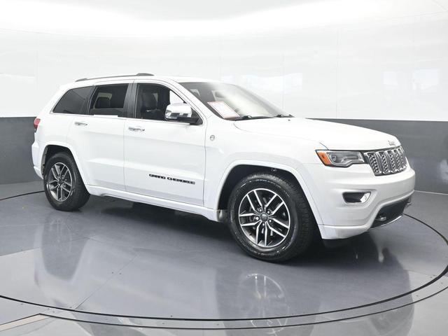 Photo of 2020 Bright White Clearcoat Jeep Grand Cherokee