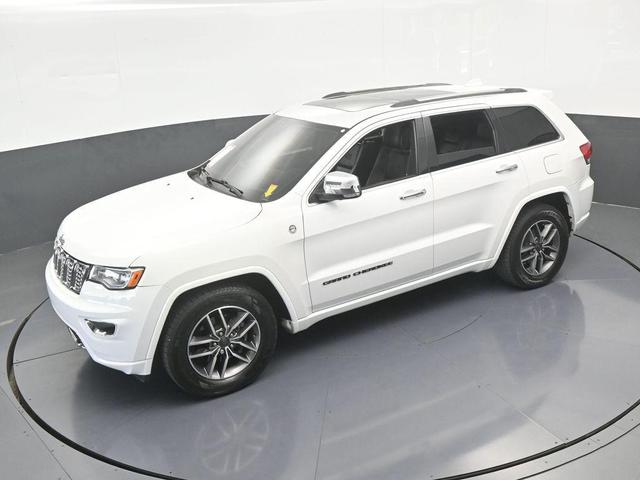 Photo of 2020 Bright White Clearcoat Jeep Grand Cherokee