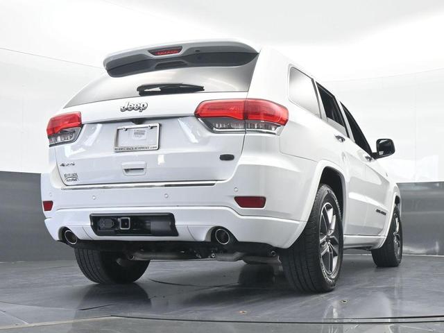 Photo of 2020 Bright White Clearcoat Jeep Grand Cherokee