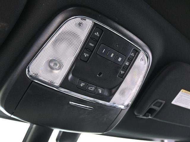 Photo of 2020 Bright White Clearcoat Jeep Grand Cherokee