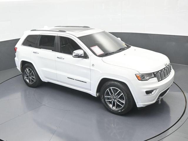 Photo of 2020 Bright White Clearcoat Jeep Grand Cherokee