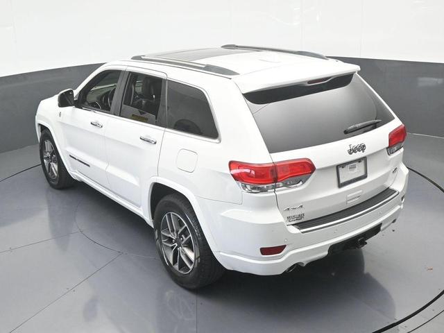 Photo of 2020 Bright White Clearcoat Jeep Grand Cherokee