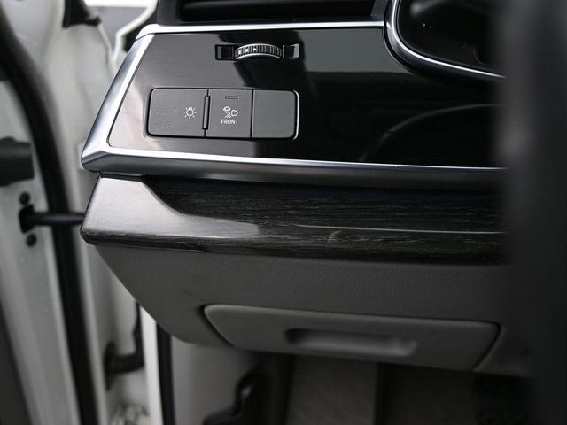 Photo of 2021 Carrara White Audi Q7