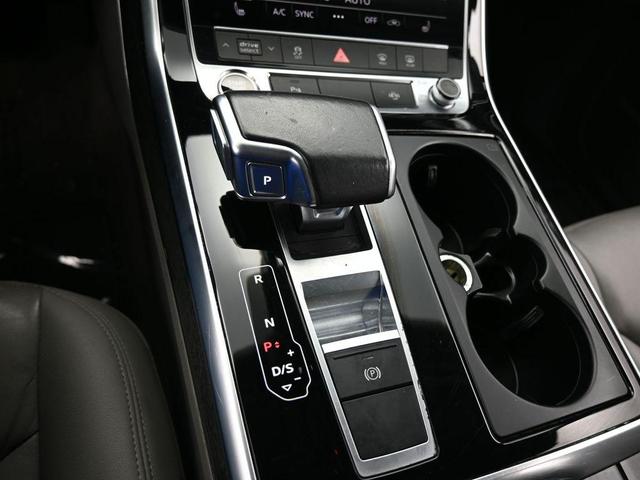 Photo of 2021 Carrara White Audi Q7