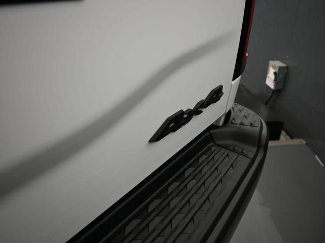 Photo of 2025 Bright White Clearcoat RAM 2500