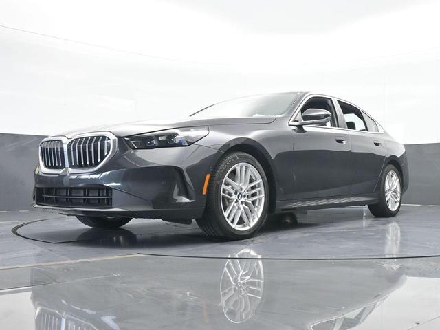 Photo of 2024 Black BMW 530