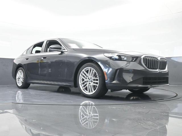 Photo of 2024 Black BMW 530