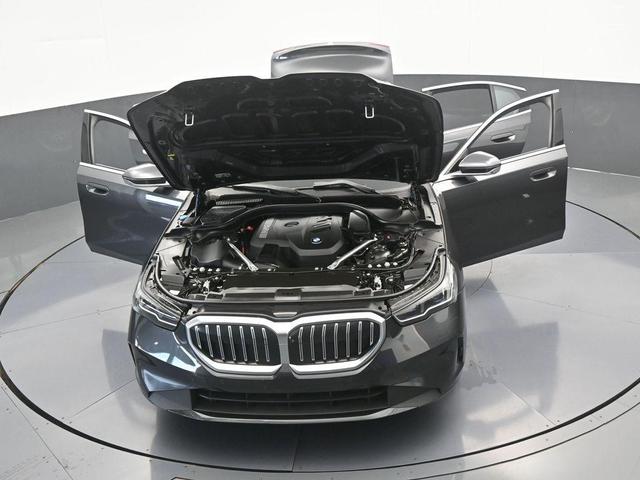 Photo of 2024 Black BMW 530