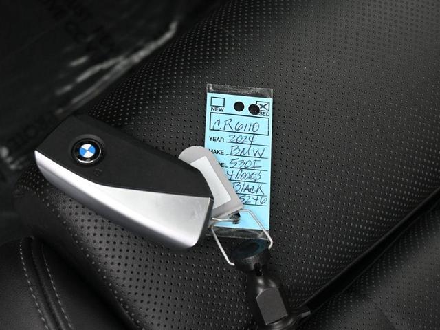Photo of 2024 Black BMW 530