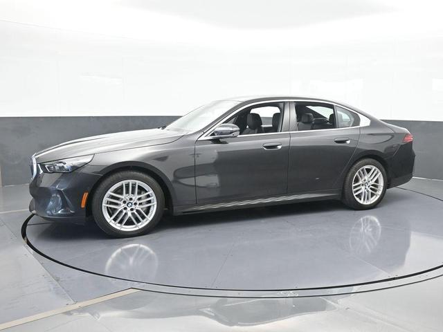 Photo of 2024 Black BMW 530