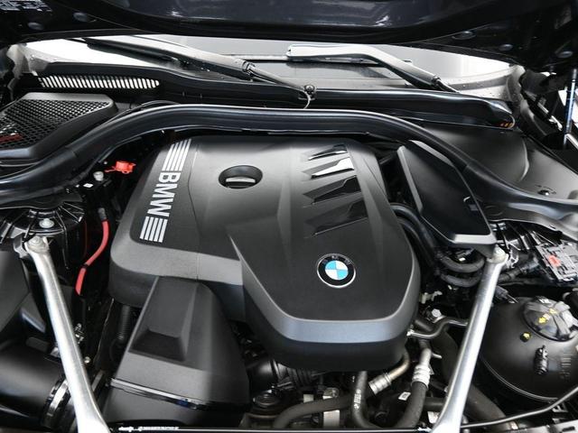 Photo of 2024 Black BMW 530