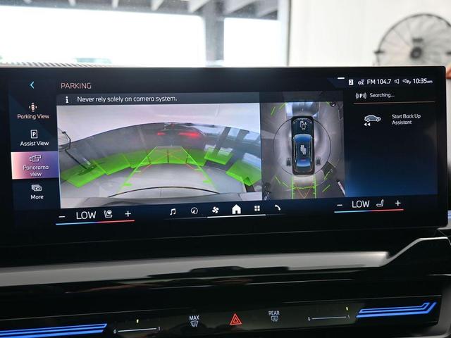 Photo of 2024 Black BMW 530