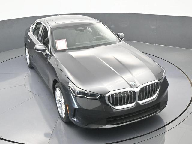 Photo of 2024 Black BMW 530