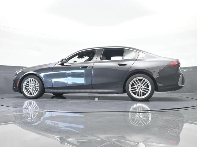Photo of 2024 Black BMW 530