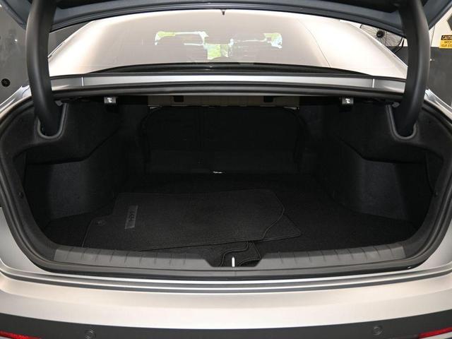 Photo of 2025 Steel Kia K5