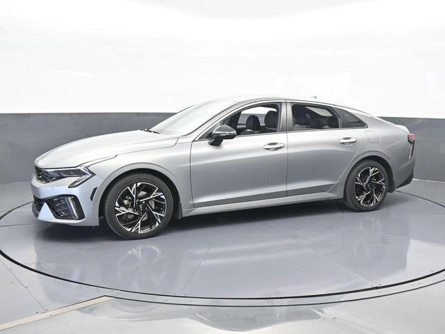 Photo of 2025 Steel Kia K5