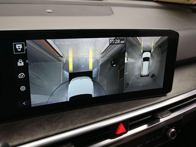 Photo of 2024 Wolf Gray Kia Sorento