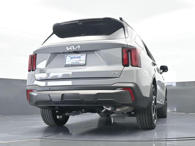 Photo of 2024 Wolf Gray Kia Sorento