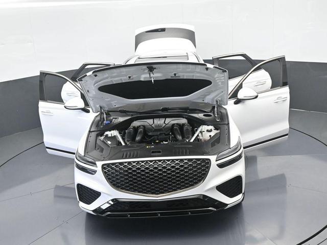 Photo of 2024 Uyuni White Genesis GV70